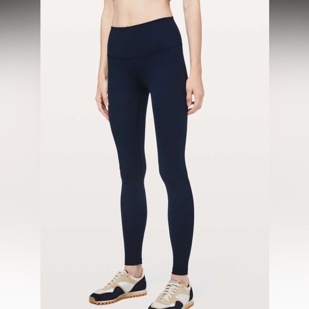 *SOLD* Lululemon True Navy Wunder Under High-Rise Full-On Luxtreme leggings 6